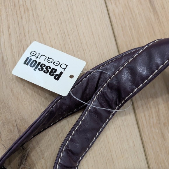 Stylish Purple Shoulder Bag - Picture 2 of 7